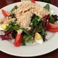 Wonderful Albacore Tuna Salad · Hearts of romaine, organic baby lettuce, Roma tomato, and organic hard-cooked egg. topped wi...