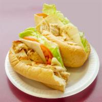 Grilled Chicken Sandwich Plate on Bulkie · 