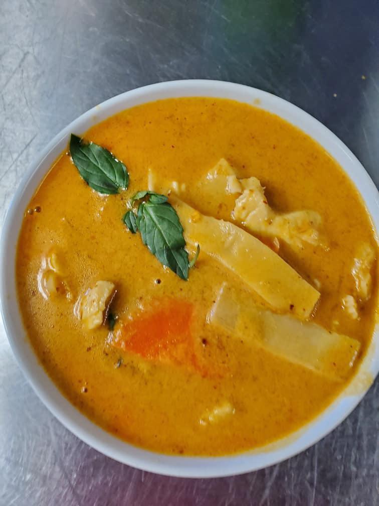 Mandalay Kabocha Curry · Choice of chicken or pork, with Myanmar homemade curry paste, red onion, garlic, turmeric powder, tamarind juice, sweet curry powder, served with rice.