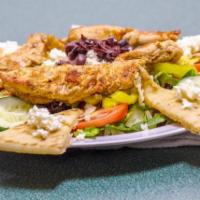 Chicken Delight · Romaine lettuce, Roma tomatoes, red onion, feta cheese, Kalamata olives, pepperoncini and ma...