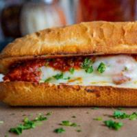 Chicken Parmesan Sandwich · Breaded chicken breast, Russo’s marinara 
sauce, sweet basil, and Wisconsin 
mozzarella.