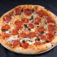 Combo Pizza · Beef, Italian sausage, pepperoni, red onion, black olive, mushroom and mozzarella.