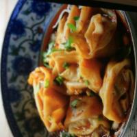 6a. Wonton with Garlic Sauce · Hot and spicy. 