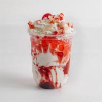Strawberry Sundae · Made With Fresh Strawberry,Strawberry Jam，Strawberry Boba And Handmade Ice Cream