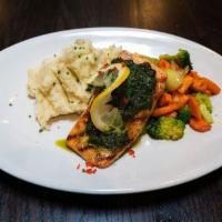 Pesto Crusted Salmon Plate · Served with garlic mashed potatoes and seasonal vegetables.