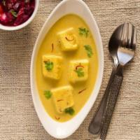 Shahi Paneer · Cottage cheese cubes cooked with onion, tomato and cashew nuts cream gravy.