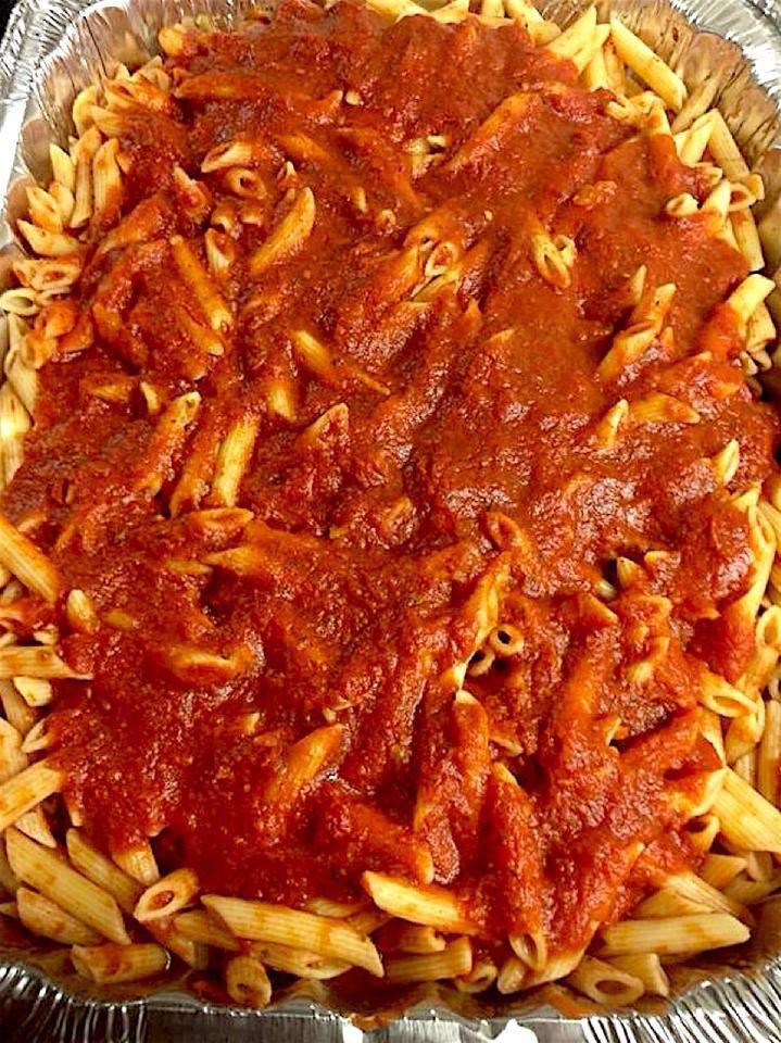 Pasta with Homemade Marinara Sauce · Choice of ziti or spaghetti, served with homemade marinara sauce