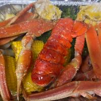 Seafood Combo A · Crab with broccoli, corn, shrimp 2 cluster, 2 lb. shrimp and 1 lobster tail.