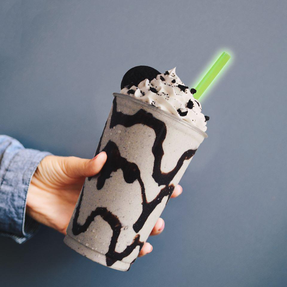 20 oz. Shake · Try Maggie Moo's delicious award-winning ice cream in a creamy and thick shake. Create your own with your favorite ice cream and mix-ins blended into the perfect treat.