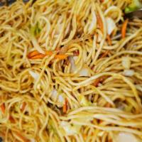 Lo Mein Noodle · Stir fried noodle dish.