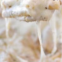 Pasta Alfredo Pasta Dinner · Choice of zit or linguine sauteed in our house Alfredo cream sauce.