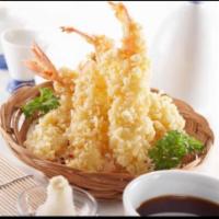 Shrimp Tempura Appetizers · 2 shrimp and 5 vegetables.