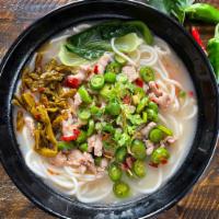 Pork &Chopped Pepper rice noodles in soup 小炒肉米线 · 