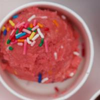 Red Velvet Full Pint · Red velvet silkiness in a cookie dough. This could become your new favorite.
