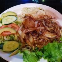 Pollo Encebollado · Grilled chicken topped w/onions