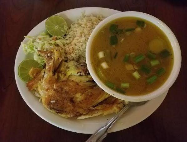 Sopa de Gallina India · Hen broth served w/ grilled hen and rice