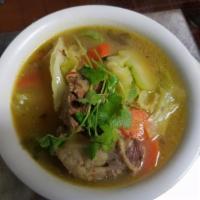 Sopa de Res · Beef soup with vegetables