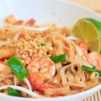 Shrimp Pad Thai Noodle · 