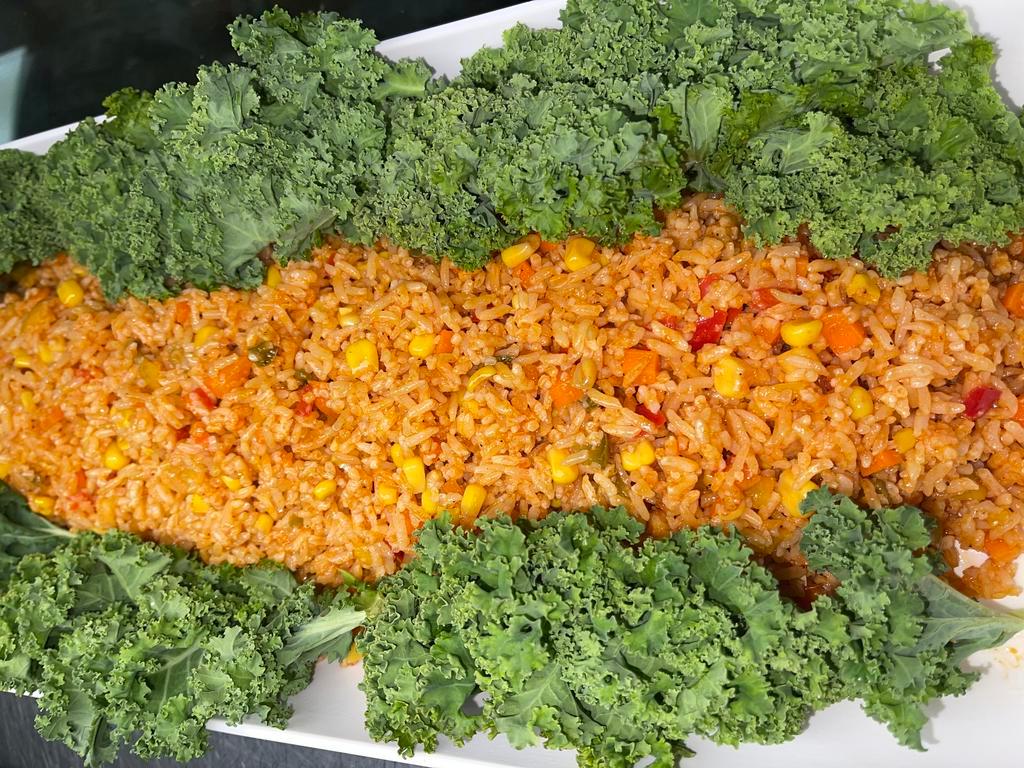 Vegetable Fried Rice with Choice of Meat on Top Platter · Vegetable Fried Rice platter and you pick one type of toping to go with it.
