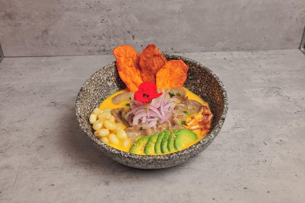 Vegan ceviche · oyster mushrooms marinated in tiger milk, yellow chili peppers cream, avocado, toasted corn ,crispy sweet potato and andes salt 18k...  another level !