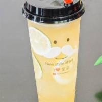 Lemon Honey Green Tea · Trà xanh chanh vàng mật ong. Made with fresh lemon juice, honey and green tea base.