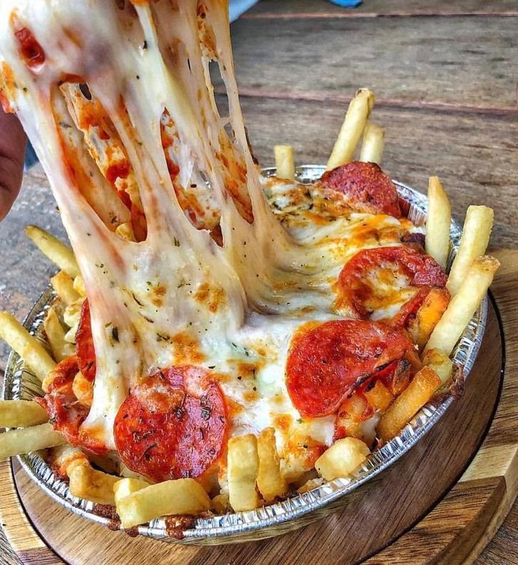 Pizza fries  · Pizza sauce with mozzarella cheese 