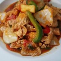 Pad Sweet and Sour · Stir fried tomato, cucumber, pineapple, bell pepper, onion, scallion in tomato sauce.