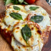 CAPRESE · Organic Naan flat bread
organic tomato sauce
fresh organic tomatoes
fresh mozzarella
fresh b...