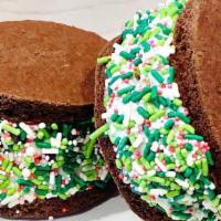 Mint Chocolate Chip Icewich GF · A delicious combination of chocolate cookies iced with chocolate frosting inside both cookie...