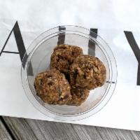 Peanut Butter Energy Bites · oats, peanut butter, honey,chocolate chips, whey protein,flax seeds, chia seeds,vanilla, cin...