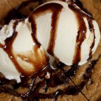 Pizza Cookie with Ice Cream · 