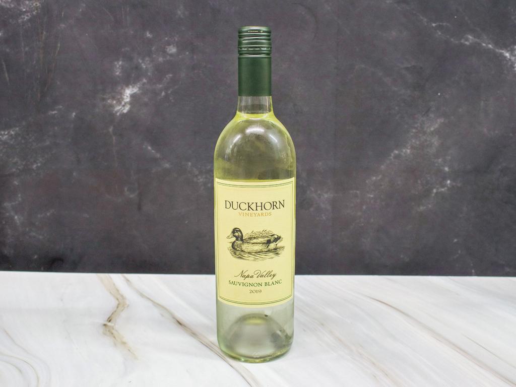 Duckhorn Sauvignon Blanc 750 Ml · White wine, 13.5% ABV. Must be 21 to purchase.