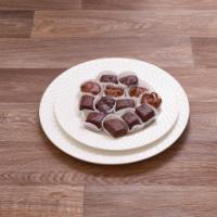 15 Piece Assorted Caramels and Clusters · 