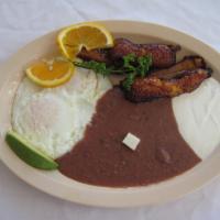 Huevos y platano Plato Breakfast ·  eggs and Fried plantain plate. Includes, beans, cream, and 2 tortillas.