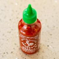 Sriracha Hot Chili Sauce · 17oz