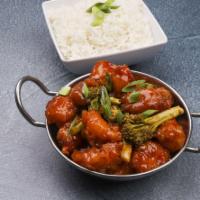 Quart General Tao's Chicken · Breaded chicken with broccoli in a sweet and spicy sauce. Served with steamed rice or crispy...