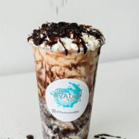 Uh Oh Oreo Smoothie · Cookies and cream with Oreo crumbs and chocolate drizzle.