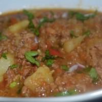 Keema Aloo · Ground beef cooked with onions, garlic and potatoes.