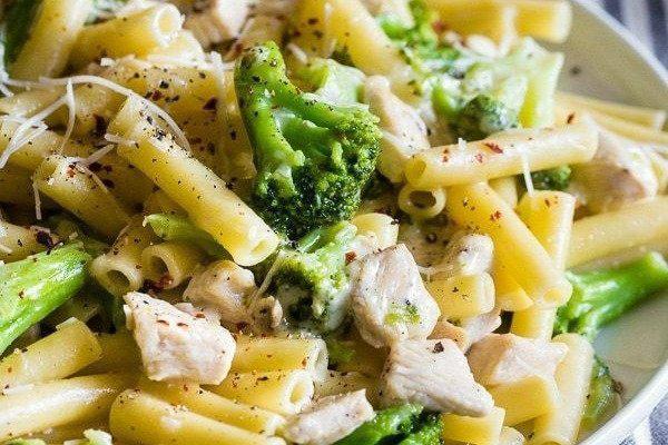 Chicken Broccoli Ziti · Chicken, broccoli, and ziti pasta in a creamy sauce.