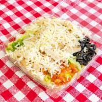 Chicken Salad · Lettuce, tomatoes, onions, green peppers, mozzarella, black olives & grilled chicken. 