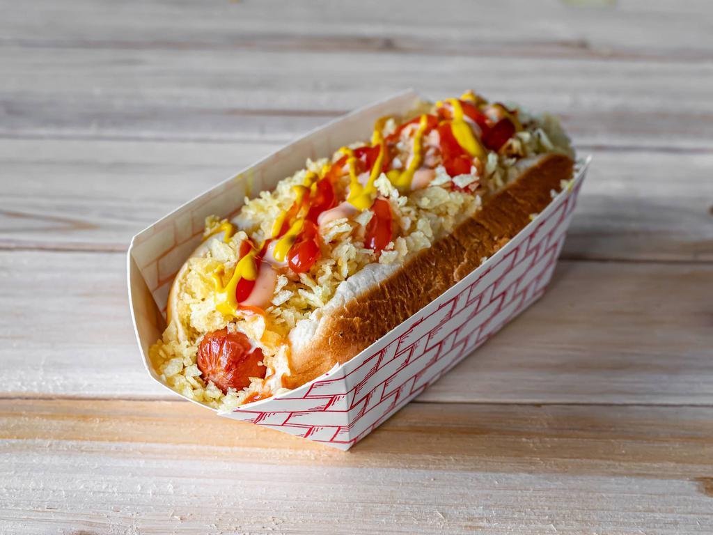 Perro Peq Colombiano Hot Dog · Small sausage and pineapple sauce. Includes mozzarella cheese, home-made sauce and crushed potato chips.