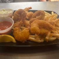 Fried Shrimp Dinner · Our Jumbo 8 piece fried shrimp served with Fries, and coleslaw.
