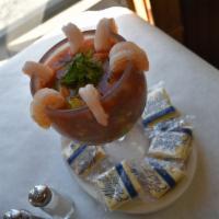 Coctel de Camaron · Shrimp cocktail. Shelled prawns served with a cocktail sauce. 
