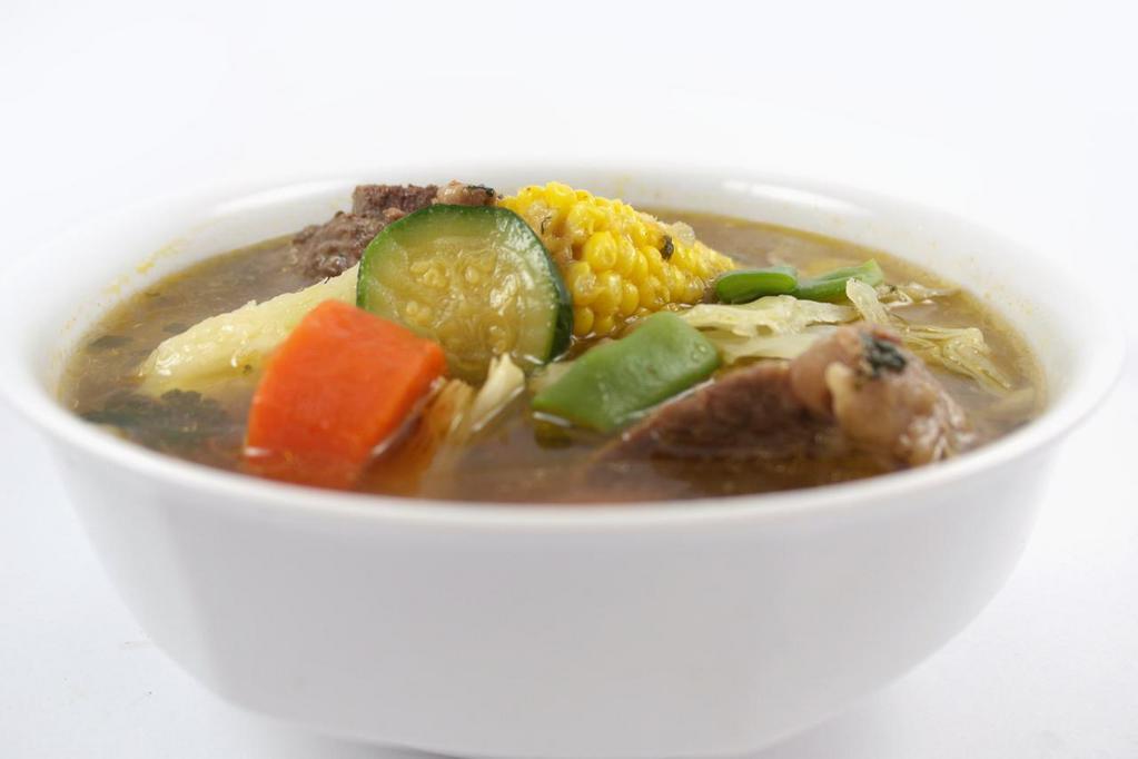 Sopa de Res · Beef soup.