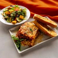Vegetarian Lasagna (Feeds up to 4 people) · Individual microwavable meals, for a family of four.  This meal contains Vegetarian Lasagna,...
