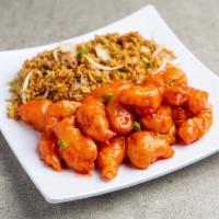 43. Sweet and Sour Chicken · Pollo con salsa agri dulce.