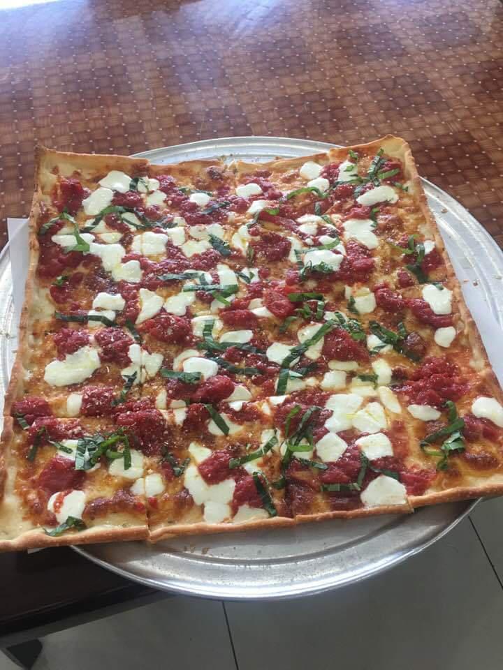 Brooklyn Pizza · Fresh mozzarella, diced tomatoes, olive oil, fresh basil and Parmesan.