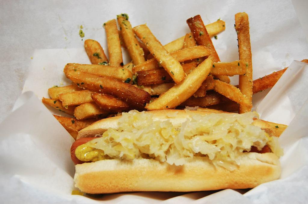 Dogs Fur Dogs · American · Bar Food · Dessert · Hamburgers · Hot Dogs · Lunch · Snacks