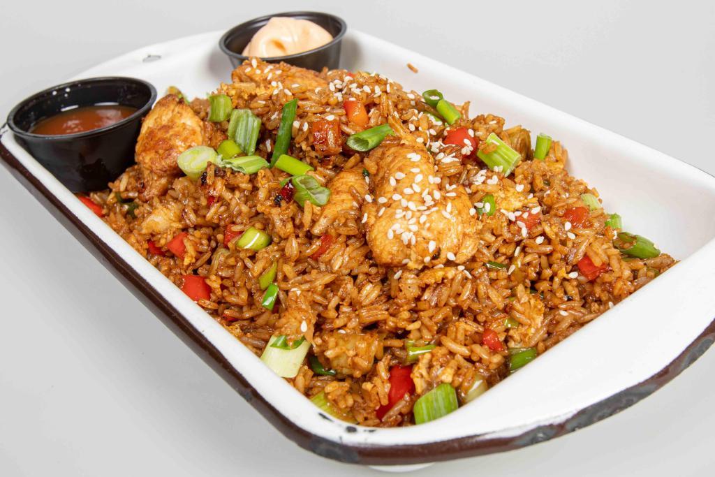 Special Fried Rice Wok- Smoked Chicken  · Fried rice with chicken, vegetables and eggs.