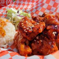Chicken Bowl · Comes with hot chili peppers, pickle, coleslaw & rice
You can choose flavors : sweet & spicy...